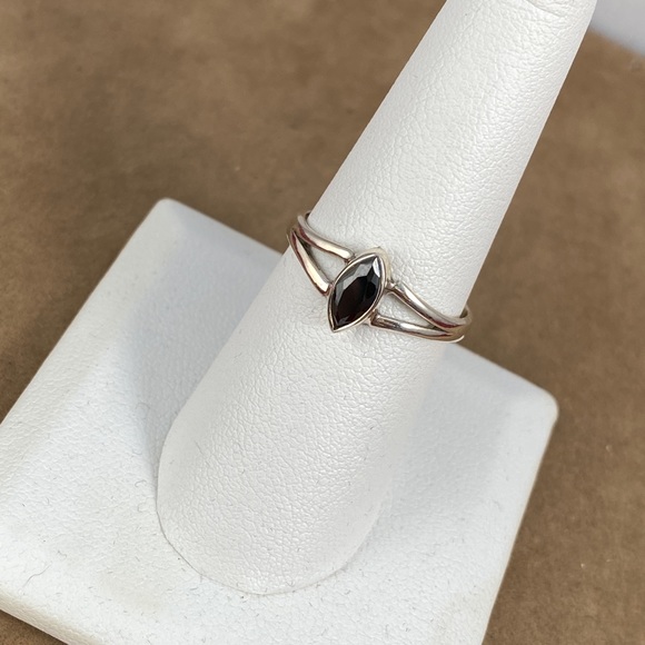 New Sterling Silver Ring with 25 Point Marque Black Sapphire  size 8 - Picture 8 of 8